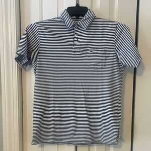 VINEYARD VINES Soft cotton short sleeved polo shirt in boys Large (16-18)